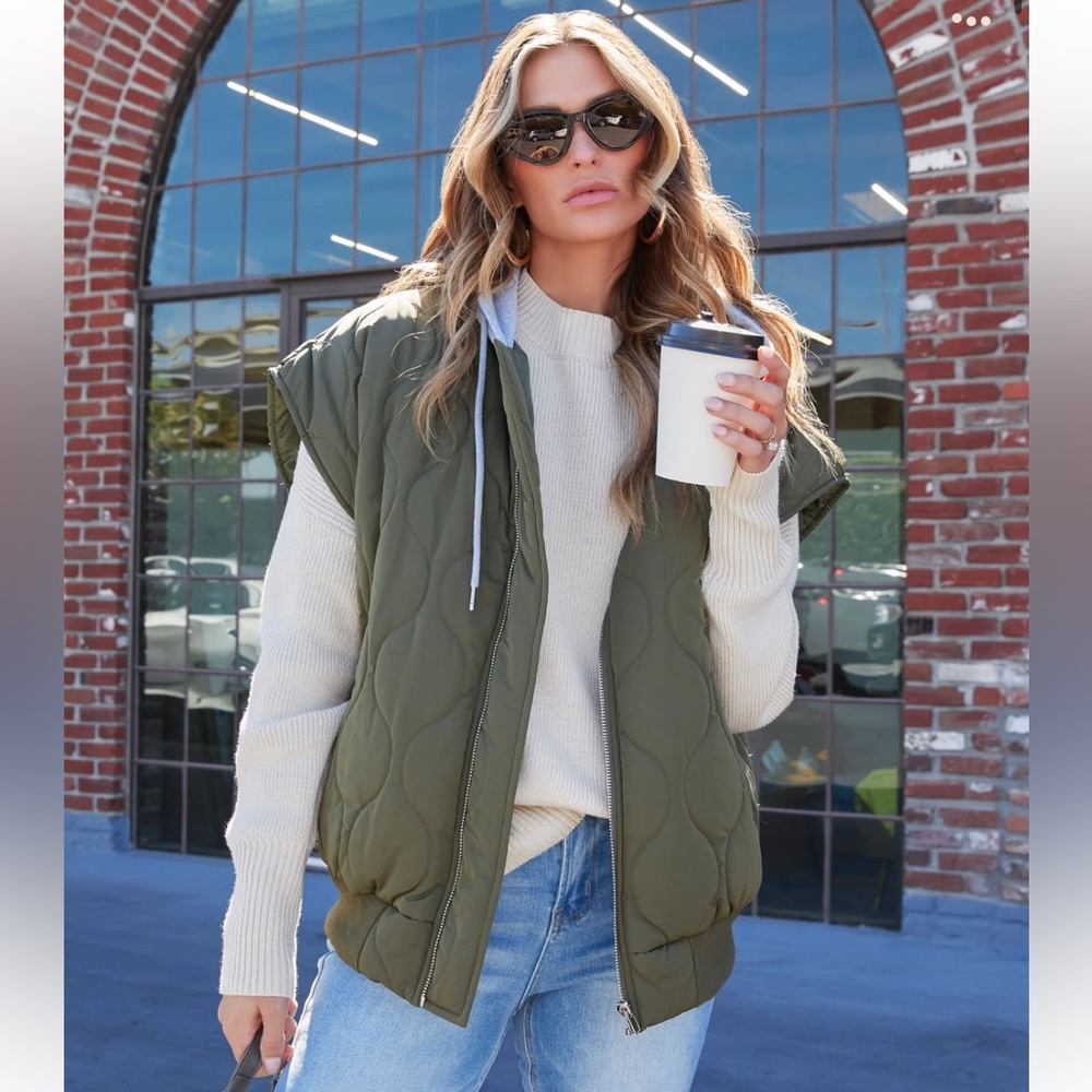 Vici Fall And Forever Hooded Puffer Vest in green